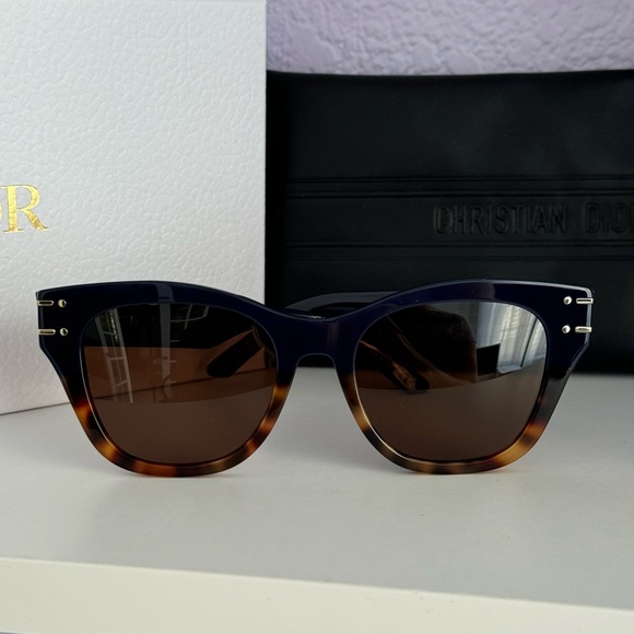 New!!!! DiorSignature B4I 39F0, Navy/Havana, Authentic - Picture 4 of 8